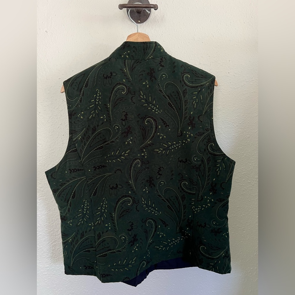 Reversible Vest - Picture 3 of 5